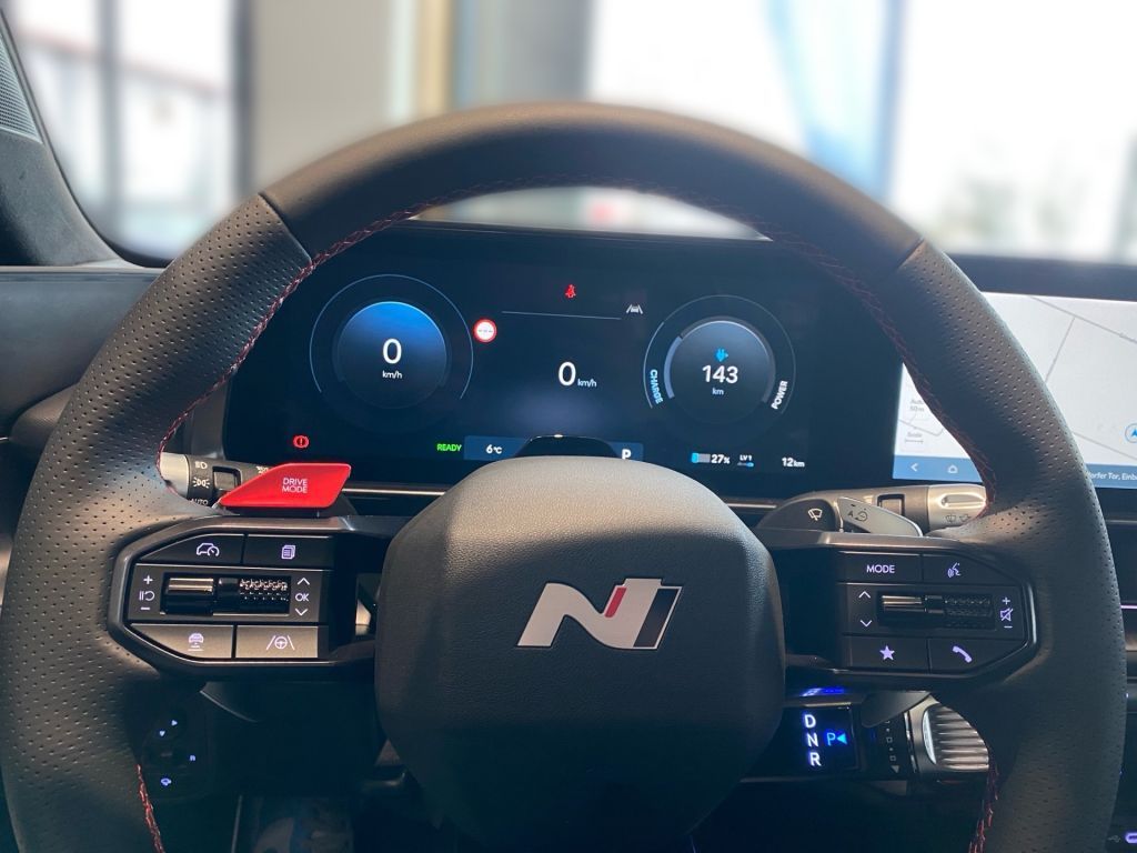 Fahrzeugabbildung Hyundai IONIQ 6 84 kWh 4WD N Line X