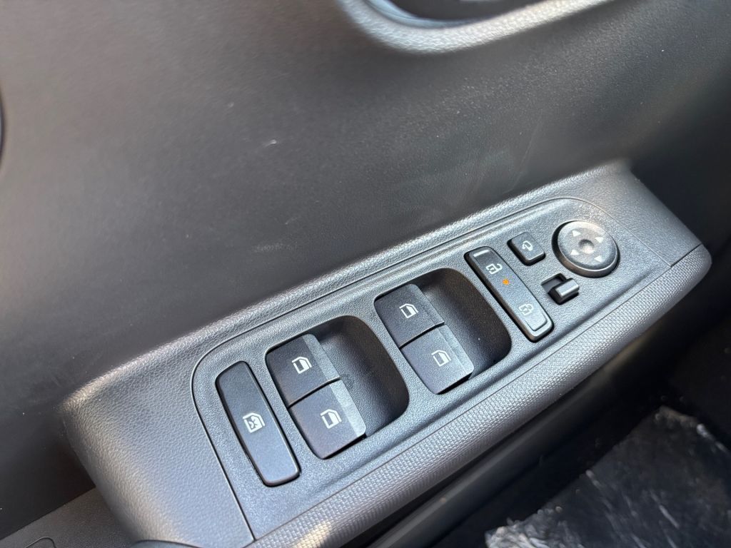 Fahrzeugabbildung Hyundai INSTER 42kWh Select
