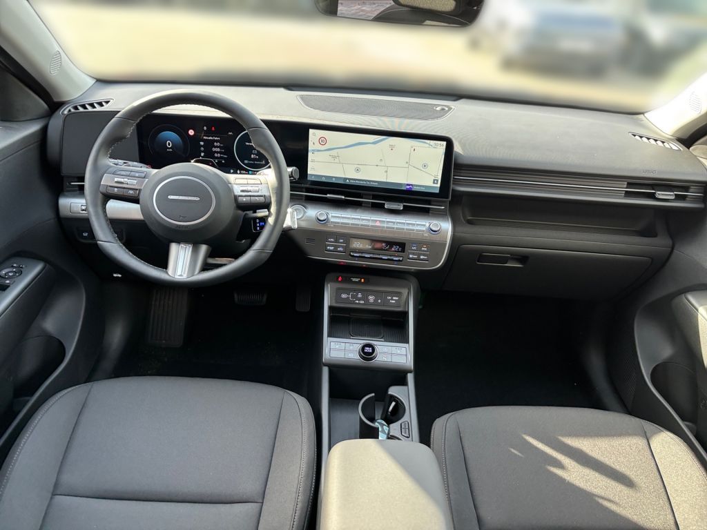 Fahrzeugabbildung Hyundai KONA Elektro 65kWh Trend + Assistenz + elektr. H