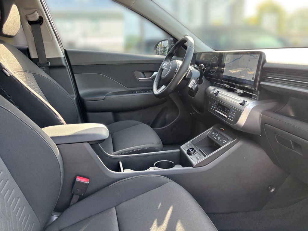 Fahrzeugabbildung Hyundai KONA Elektro 65kWh Trend + Assistenz + elektr. H