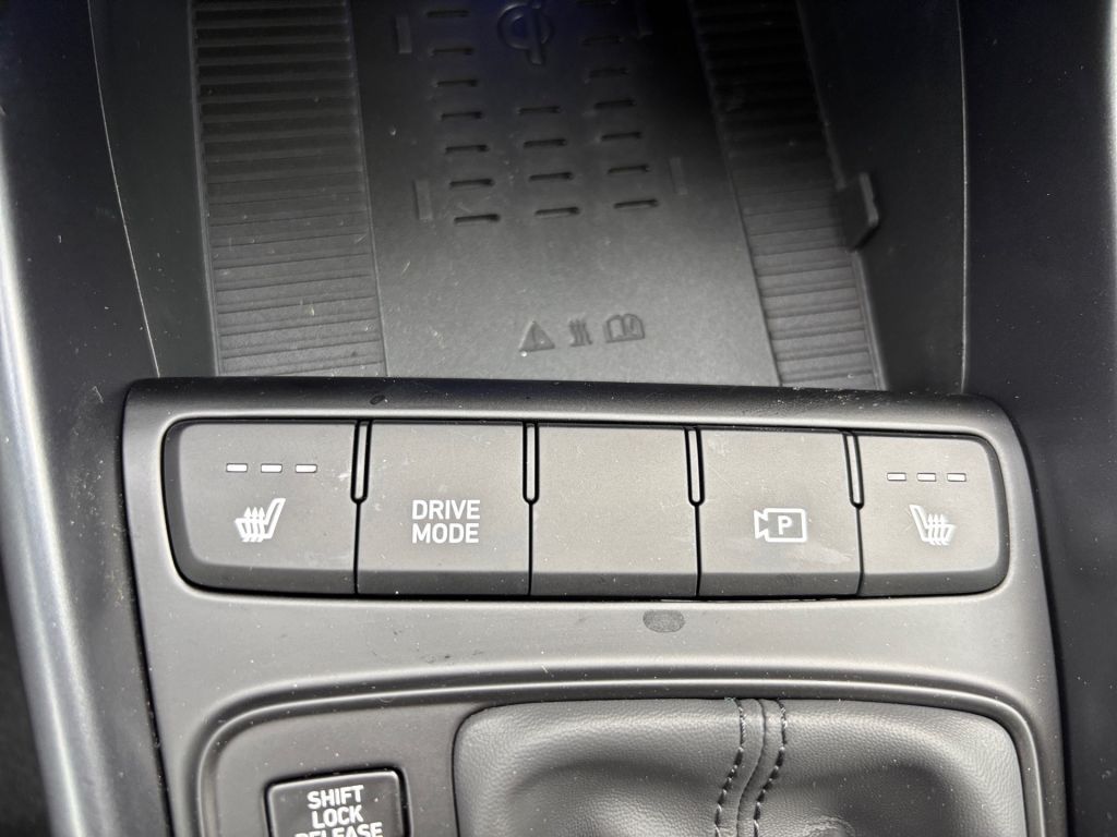 Fahrzeugabbildung Hyundai i20 1.0 T-GDI DCT Blackline (BC3)