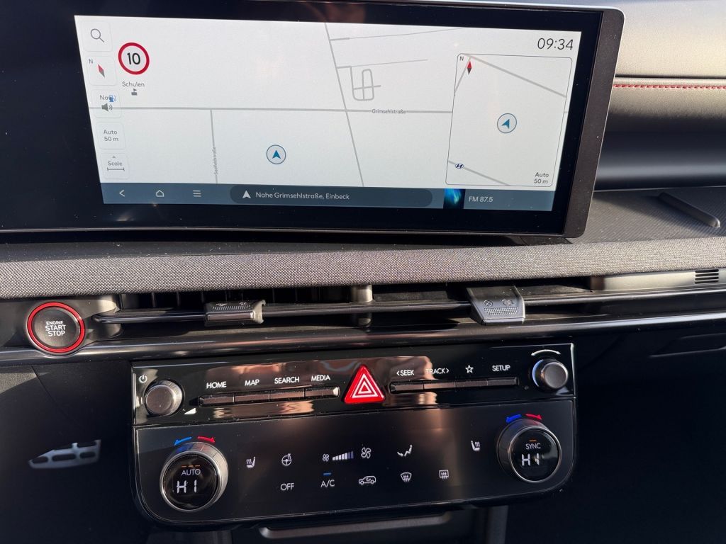 Fahrzeugabbildung Hyundai TUCSON 1.6 T-GDi 2WD DCT N Line (NX4e)