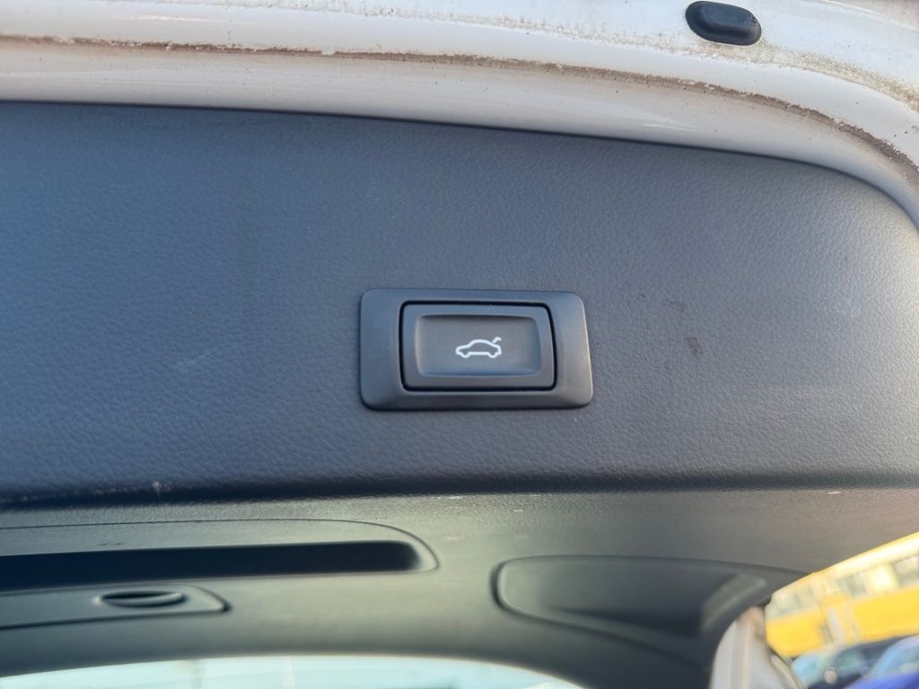Fahrzeugabbildung Audi A6 allroad quattro 3.0 TDI S tronic DPF *20Zoll*