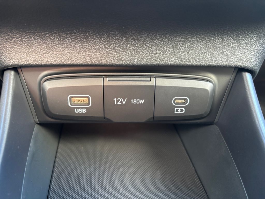 Fahrzeugabbildung Hyundai i20 1.0 T-GDI Trend BlackEdition