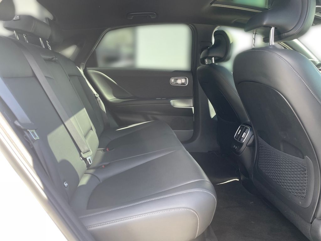 Fahrzeugabbildung Hyundai IONIQ 6 77,4 kWh 4WD Uniq *digitale Außenspiegel