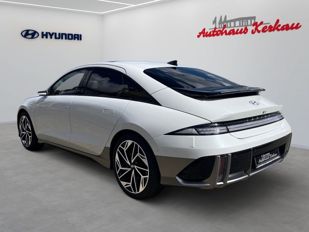 Fahrzeugabbildung Hyundai IONIQ 6 77,4 kWh 4WD Uniq *digitale Außenspiegel