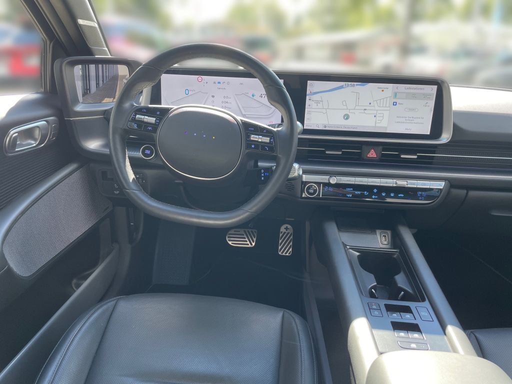 Fahrzeugabbildung Hyundai IONIQ 6 77,4 kWh 4WD Uniq *digitale Außenspiegel