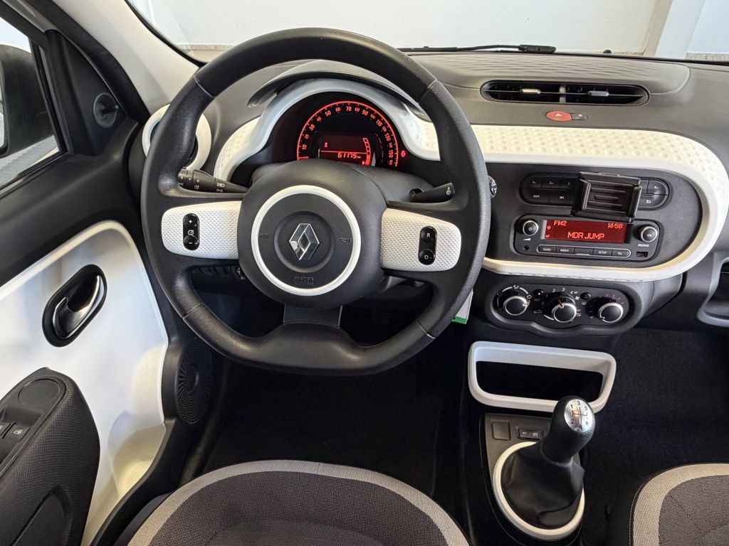 Fahrzeugabbildung Renault Twingo SCe 70 Experience + Standheizung + PDC +
