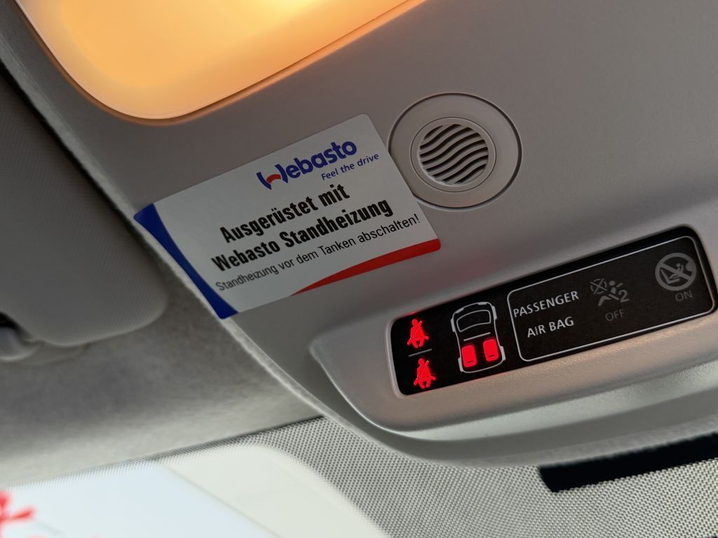 Fahrzeugabbildung Renault Twingo SCe 70 Experience + Standheizung + PDC +